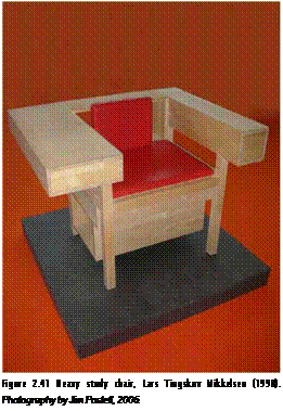 Подпись: Figure 2.41 Heavy study chair, Lars Tingskov Mikkelsen (1998). Photography by Jim Postell, 2006. 
